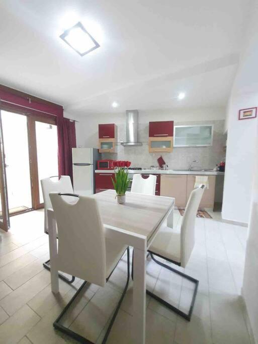 Stylish Loft Trivano Cagliari 2 Beds/2 Bath מראה חיצוני תמונה