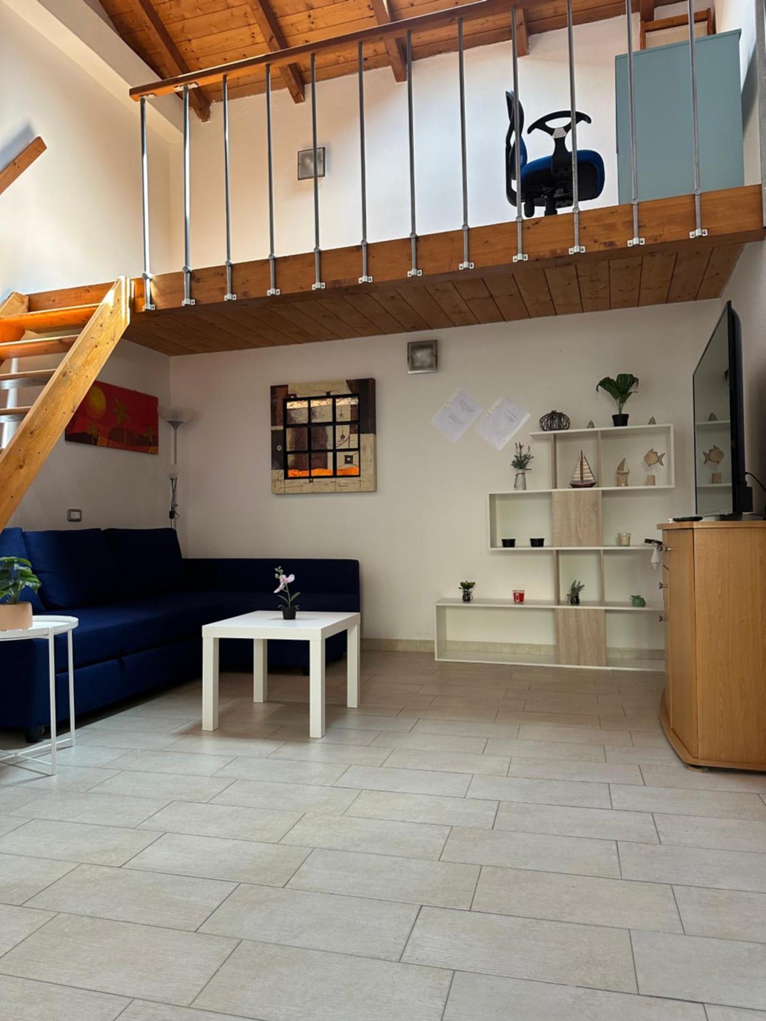 Stylish Loft Trivano Cagliari 2 Beds/2 Bath מראה חיצוני תמונה
